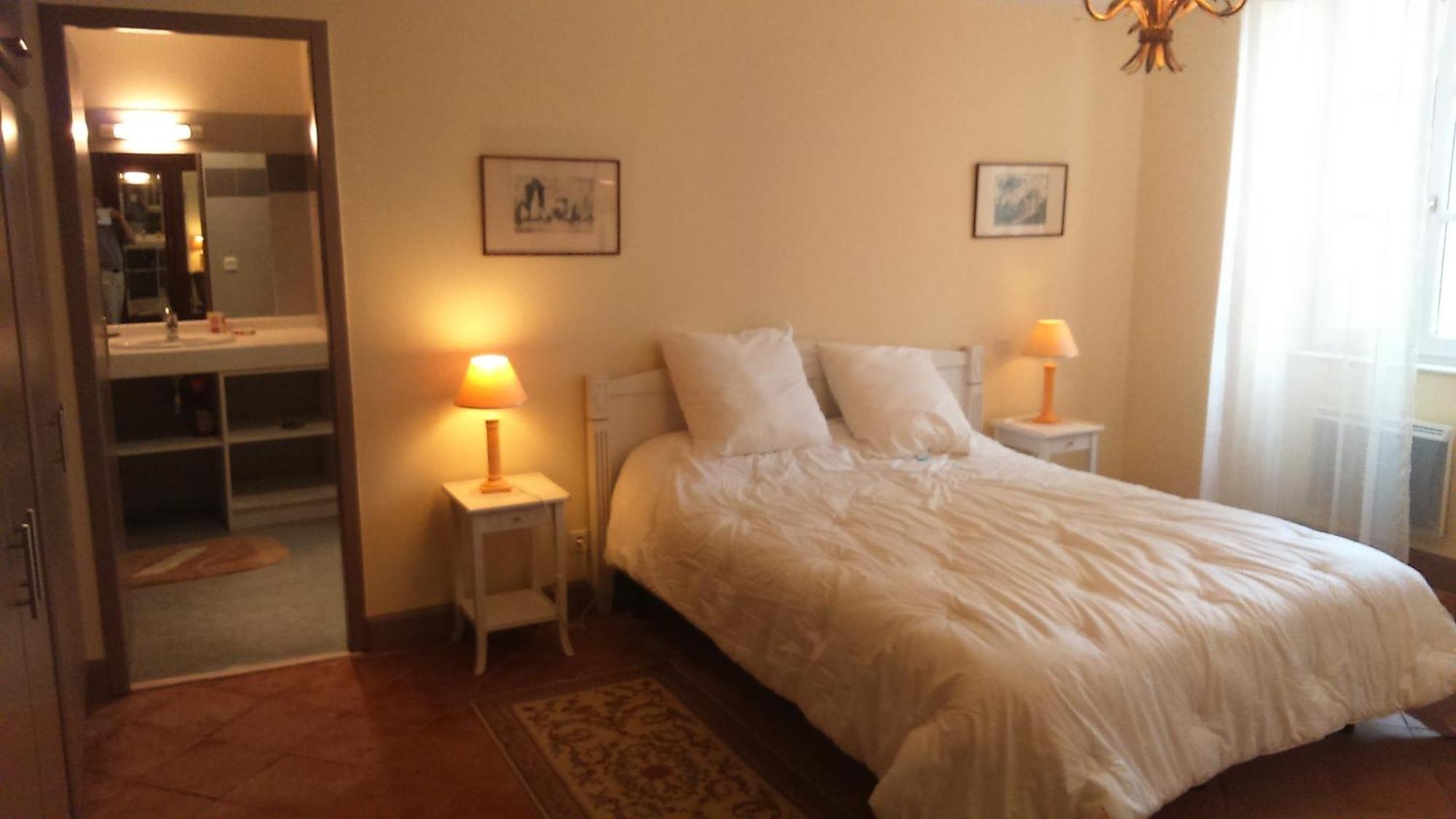 Chambres D'Hotes Saint Roch Tournecoupe Ruang foto